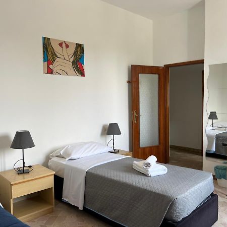 Bologna Fiera Fani Apartment Bolonha Exterior foto
