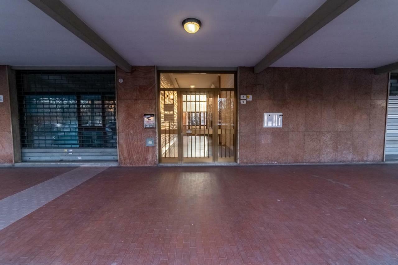Bologna Fiera Fani Apartment Bolonha Exterior foto